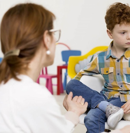 Дитина не реагує на своє ім'я